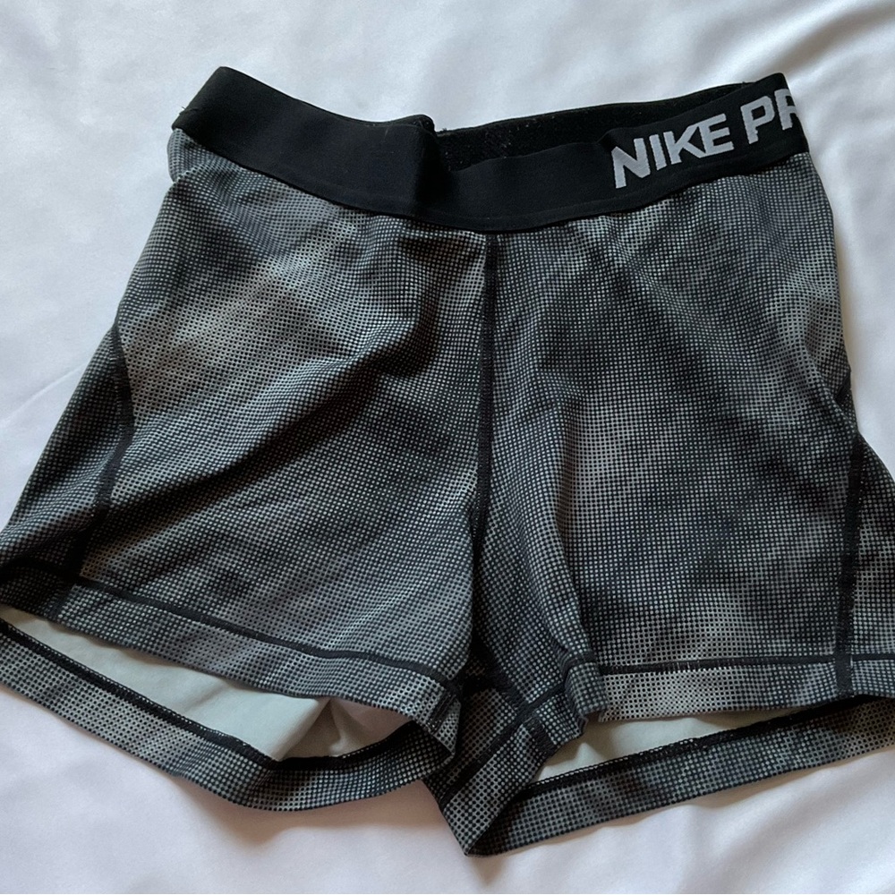 Grey Nike pro spandex size extra small
